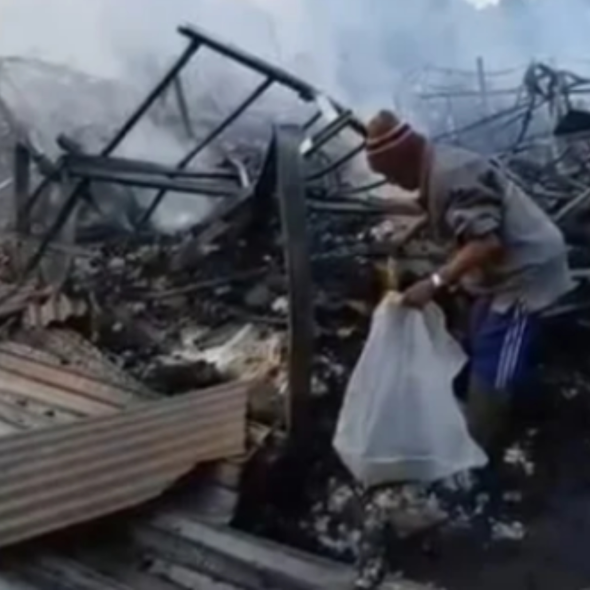 Kebakaran Pasar Leles,. Apa motif pristiwa kebakaran tersebut yang sebenarnya???